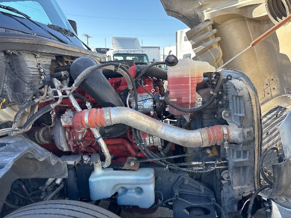 Sleeper Tractor-Heavy Duty Tractors-International-2019-LT625-El Paso-TX-734,427\n\t\tmiles-$ 23,500 - Image 20