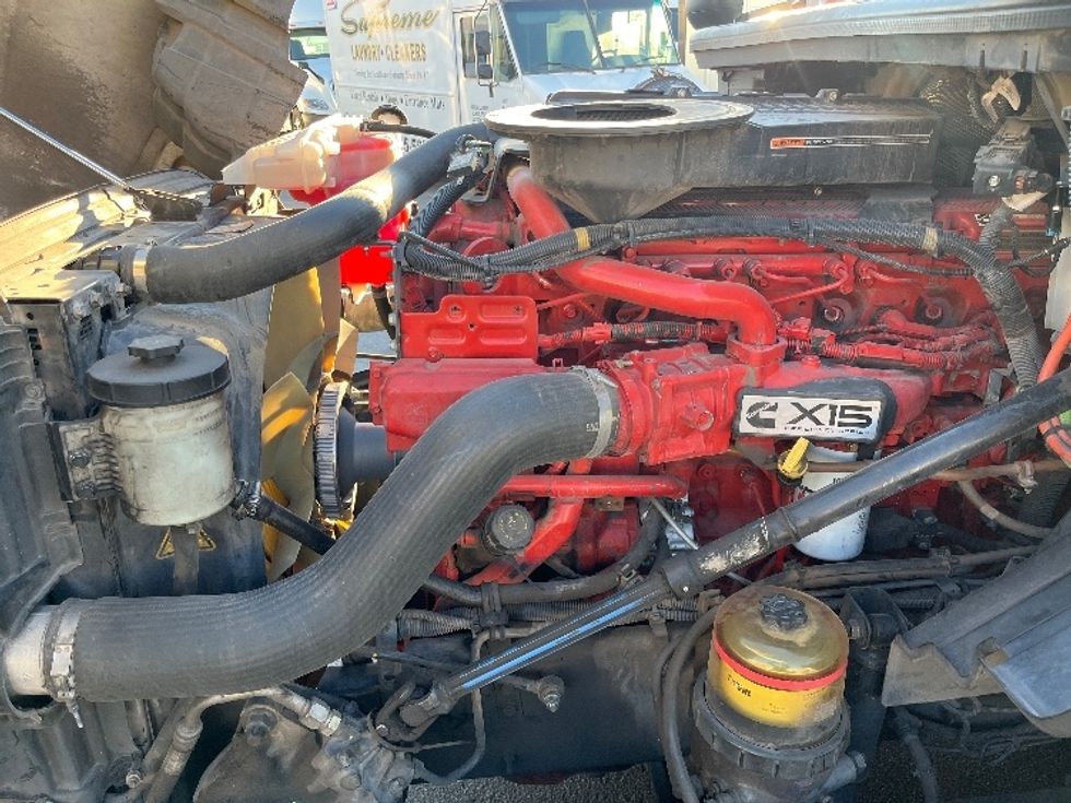 Sleeper Tractor-Heavy Duty Tractors-International-2019-LT625-El Paso-TX-734,459\n\t\tmiles-$ 26,000 - Image 21