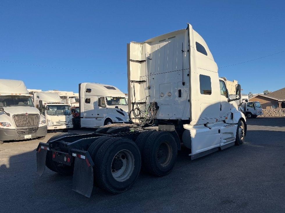 Sleeper Tractor-Heavy Duty Tractors-International-2019-LT625-El Paso-TX-734,459\n\t\tmiles-$ 26,000 - Image 7