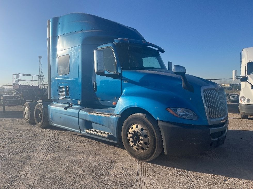 Sleeper Tractor-Heavy Duty Tractors-International-2019-LT625-El Paso-TX-767,594\n\t\tmiles-$ 36,500 - Image 1
