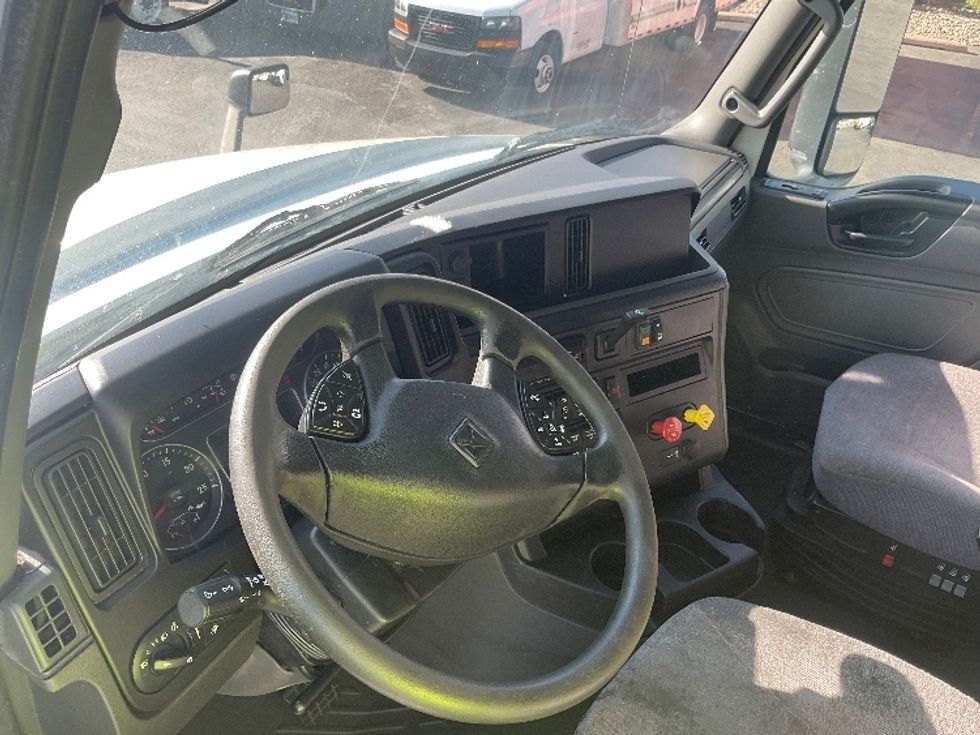 Sleeper Tractor-Heavy Duty Tractors-International-2019-LT625-El Paso-TX-771,443\n\t\tmiles-$ 29,000 - Image 10