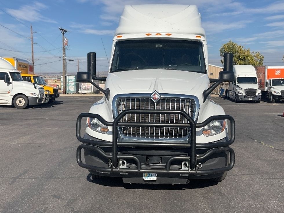 Sleeper Tractor-Heavy Duty Tractors-International-2019-LT625-El Paso-TX-771,443\n\t\tmiles-$ 29,000 - Image 2