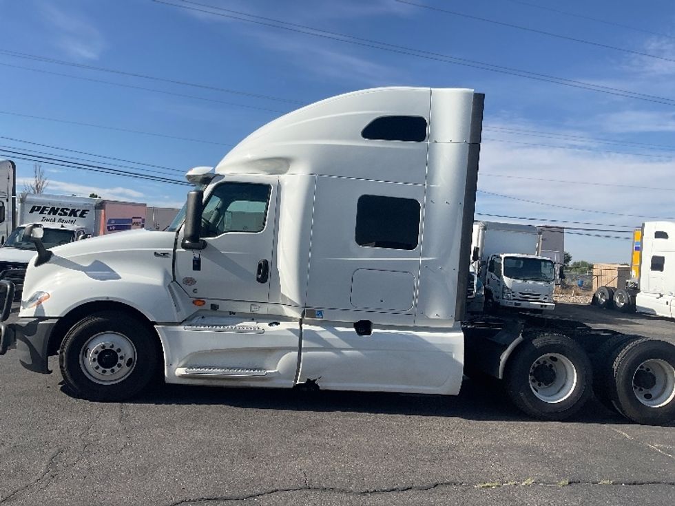 Sleeper Tractor-Heavy Duty Tractors-International-2019-LT625-El Paso-TX-771,443\n\t\tmiles-$ 29,000 - Image 4
