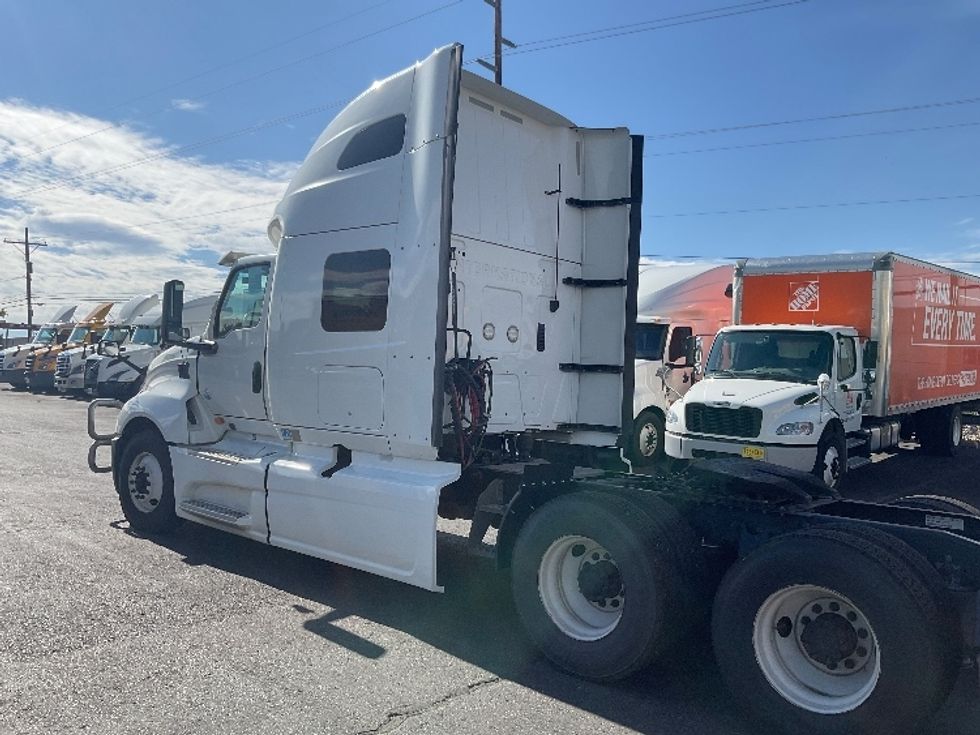 Sleeper Tractor-Heavy Duty Tractors-International-2019-LT625-El Paso-TX-790,950\n\t\tmiles-$ 28,750 - Image 5