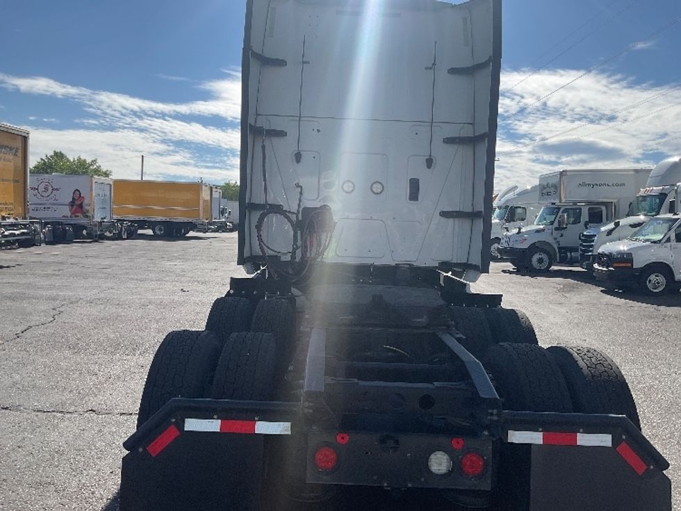 Sleeper Tractor-Heavy Duty Tractors-International-2019-LT625-El Paso-TX-790,950\n\t\tmiles-$ 28,750 - Image 6