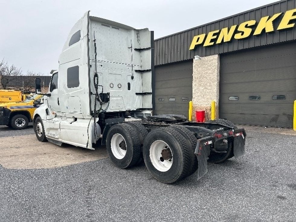 Sleeper Tractor-Heavy Duty Tractors-International-2019-LT625-Essex-MD-388,368\n\t\tmiles-$ 43,750 - Image 5