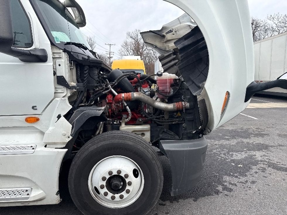 Sleeper Tractor-Heavy Duty Tractors-International-2019-LT625-Essex-MD-401,283\n\t\tmiles-$ 43,000 - Image 19