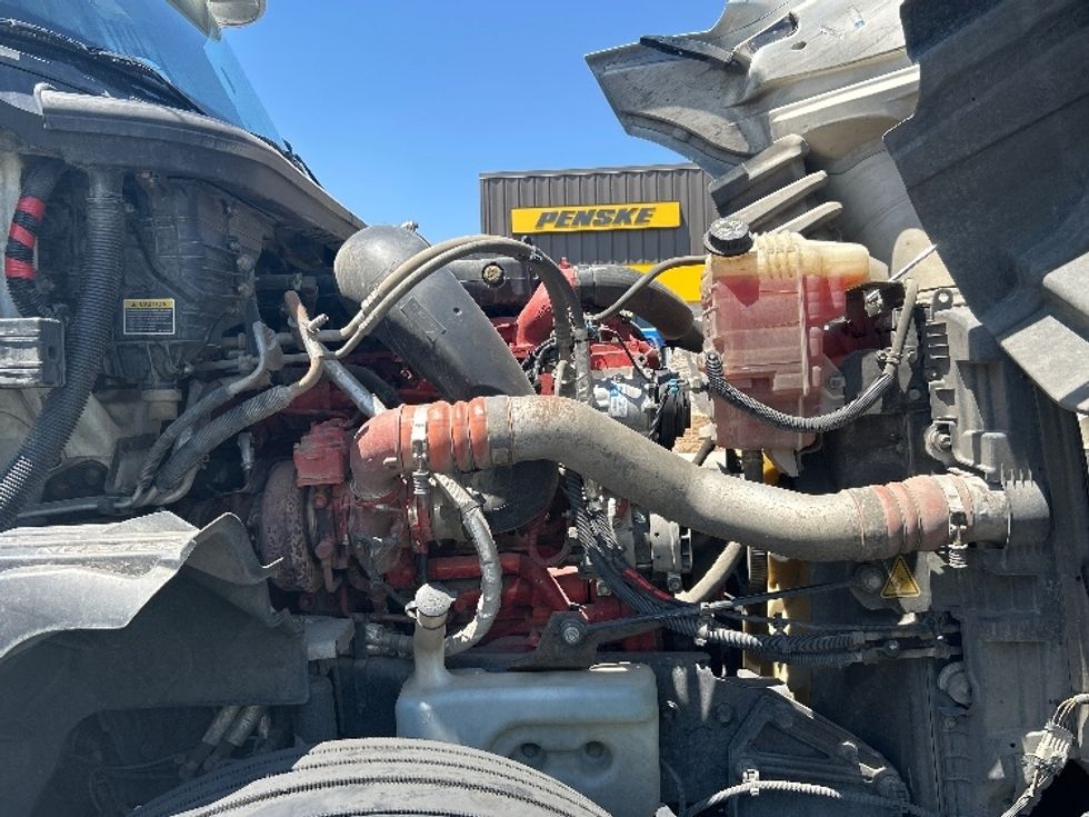 Sleeper Tractor-Heavy Duty Tractors-International-2019-LT625-Fontana-CA-579,534\n\t\tmiles-$ 43,500 - Image 20