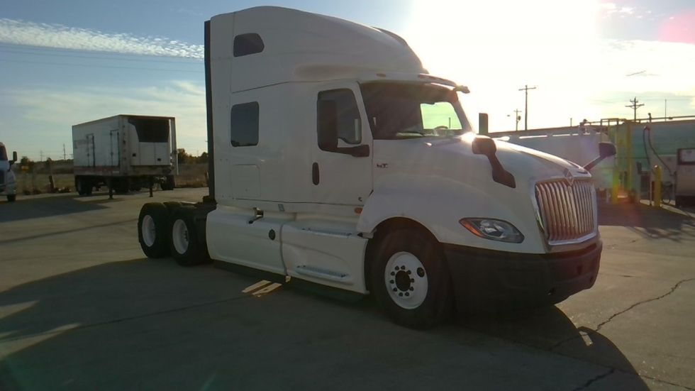 Sleeper Tractor-Heavy Duty Tractors-International-2019-LT625-Forrest City-AR-488,958\n\t\tmiles-$ 43,250 - Image 1
