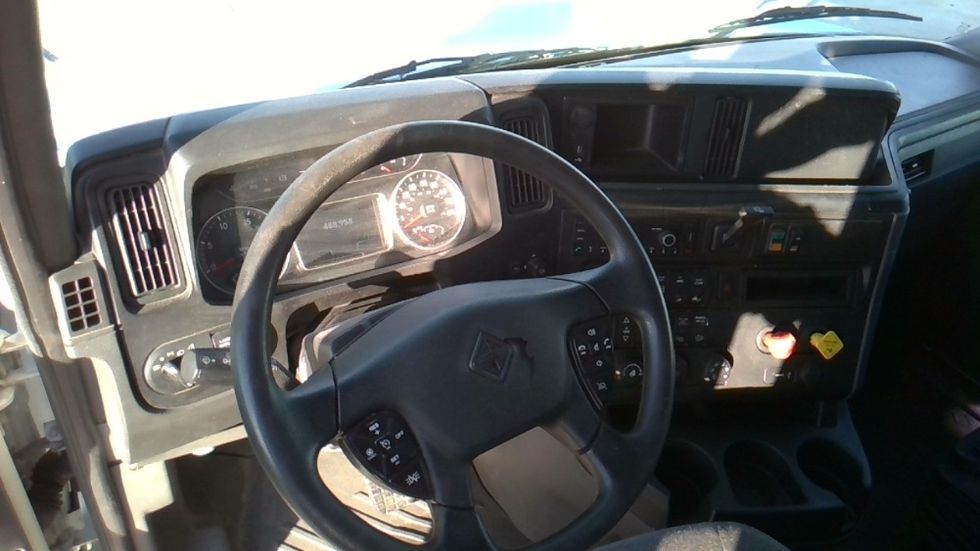 Sleeper Tractor-Heavy Duty Tractors-International-2019-LT625-Forrest City-AR-488,958\n\t\tmiles-$ 43,250 - Image 10