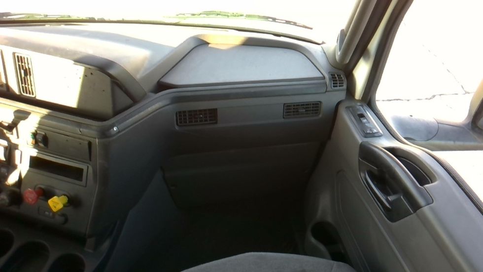 Sleeper Tractor-Heavy Duty Tractors-International-2019-LT625-Forrest City-AR-488,958\n\t\tmiles-$ 43,250 - Image 14