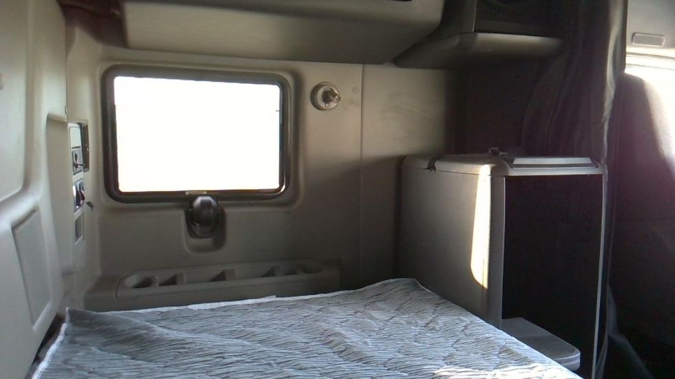 Sleeper Tractor-Heavy Duty Tractors-International-2019-LT625-Forrest City-AR-488,958\n\t\tmiles-$ 43,250 - Image 18