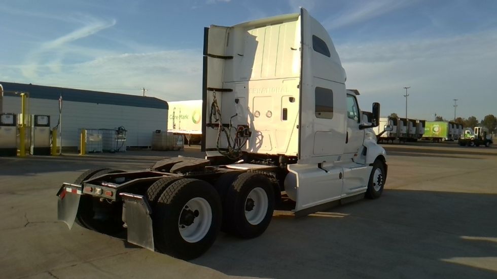 Sleeper Tractor-Heavy Duty Tractors-International-2019-LT625-Forrest City-AR-488,958\n\t\tmiles-$ 43,250 - Image 7