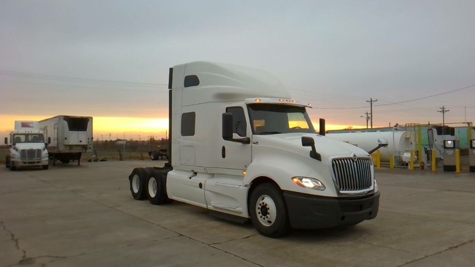 Sleeper Tractor-Heavy Duty Tractors-International-2019-LT625-Forrest City-AR-601,354\n\t\tmiles-$ 36,750 - Image 1