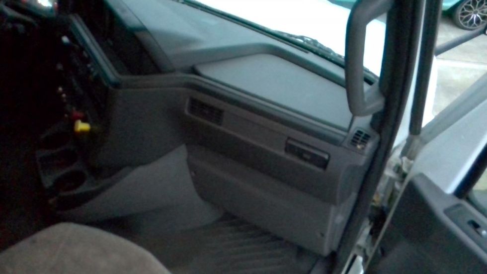 Sleeper Tractor-Heavy Duty Tractors-International-2019-LT625-Forrest City-AR-601,354\n\t\tmiles-$ 36,750 - Image 14