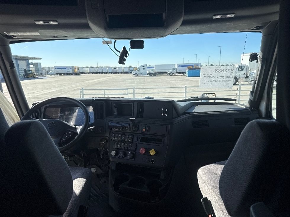 Sleeper Tractor-Heavy Duty Tractors-International-2019-LT625-Greeley-CO-441,786\n\t\tmiles-$ 49,250 - Image 12