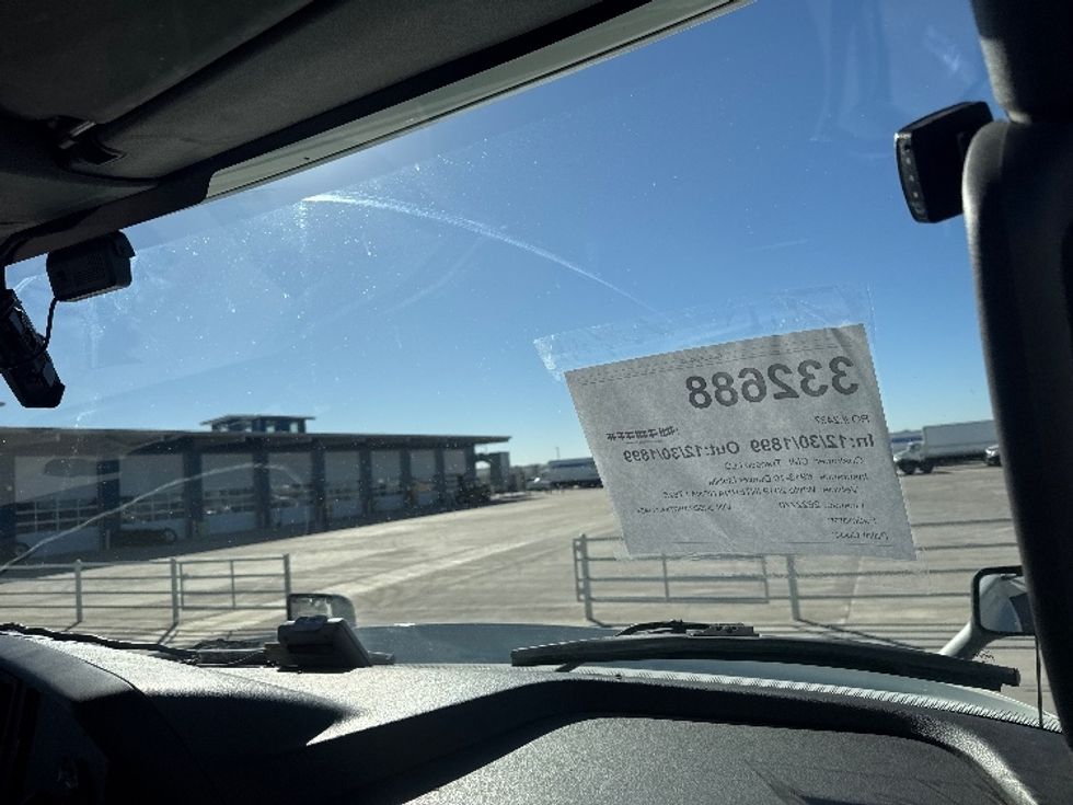 Sleeper Tractor-Heavy Duty Tractors-International-2019-LT625-Greeley-CO-441,786\n\t\tmiles-$ 49,250 - Image 14