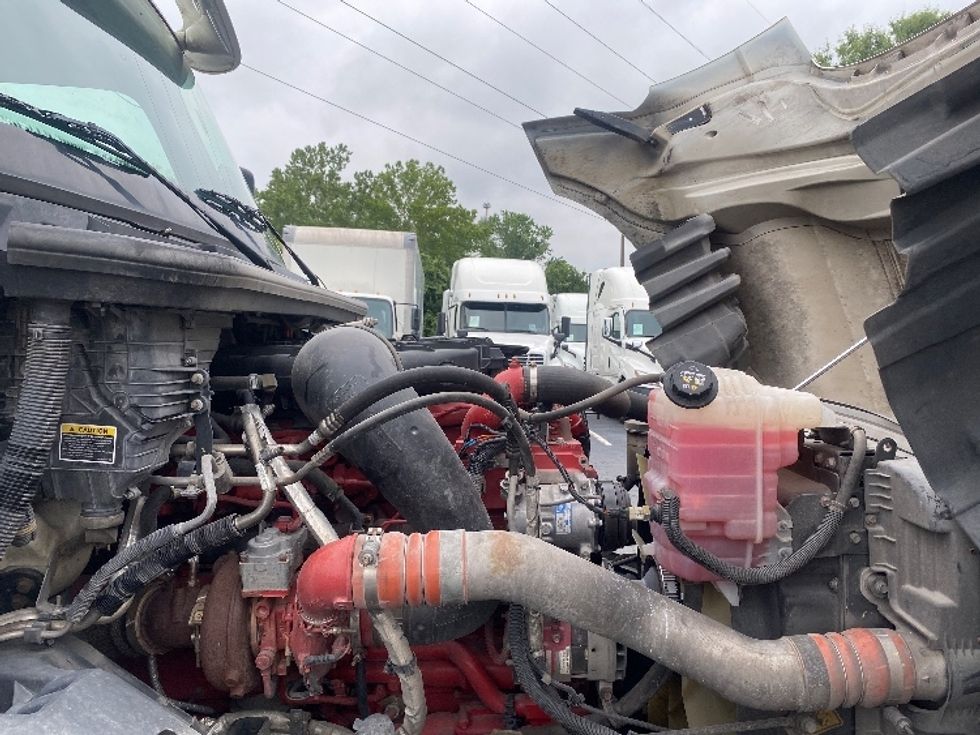 Sleeper Tractor-Heavy Duty Tractors-International-2019-LT625-Greensboro-NC-470,806\n\t\tmiles-$ 46,000 - Image 19