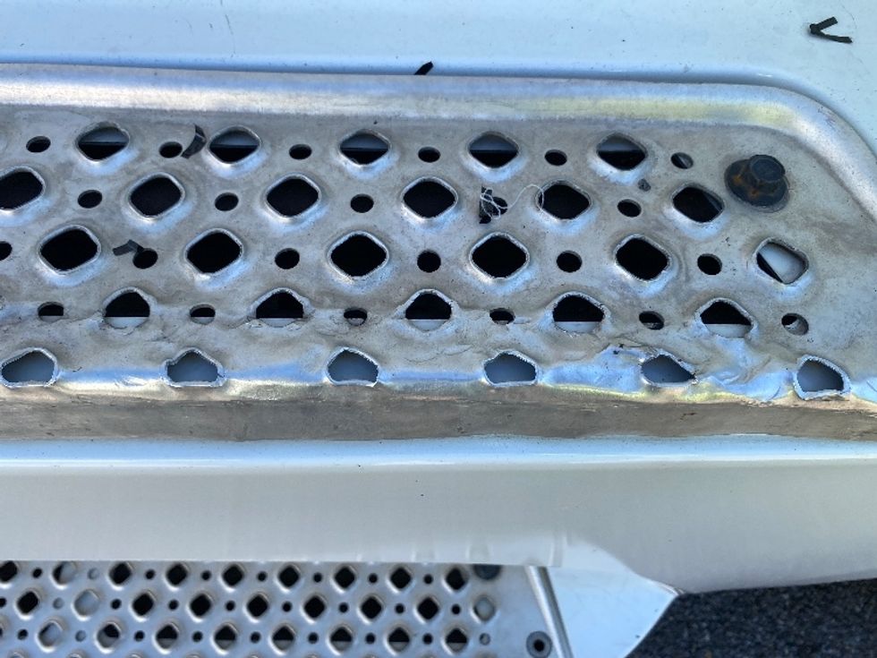 Sleeper Tractor-Heavy Duty Tractors-International-2019-LT625-Greensboro-NC-558,803\n\t\tmiles-$ 41,750 - Image 23