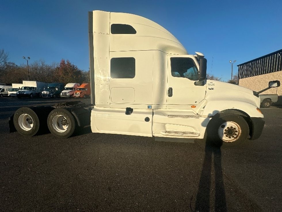 Sleeper Tractor-Heavy Duty Tractors-International-2019-LT625-Greensboro-NC-558,803\n\t\tmiles-$ 41,750 - Image 8