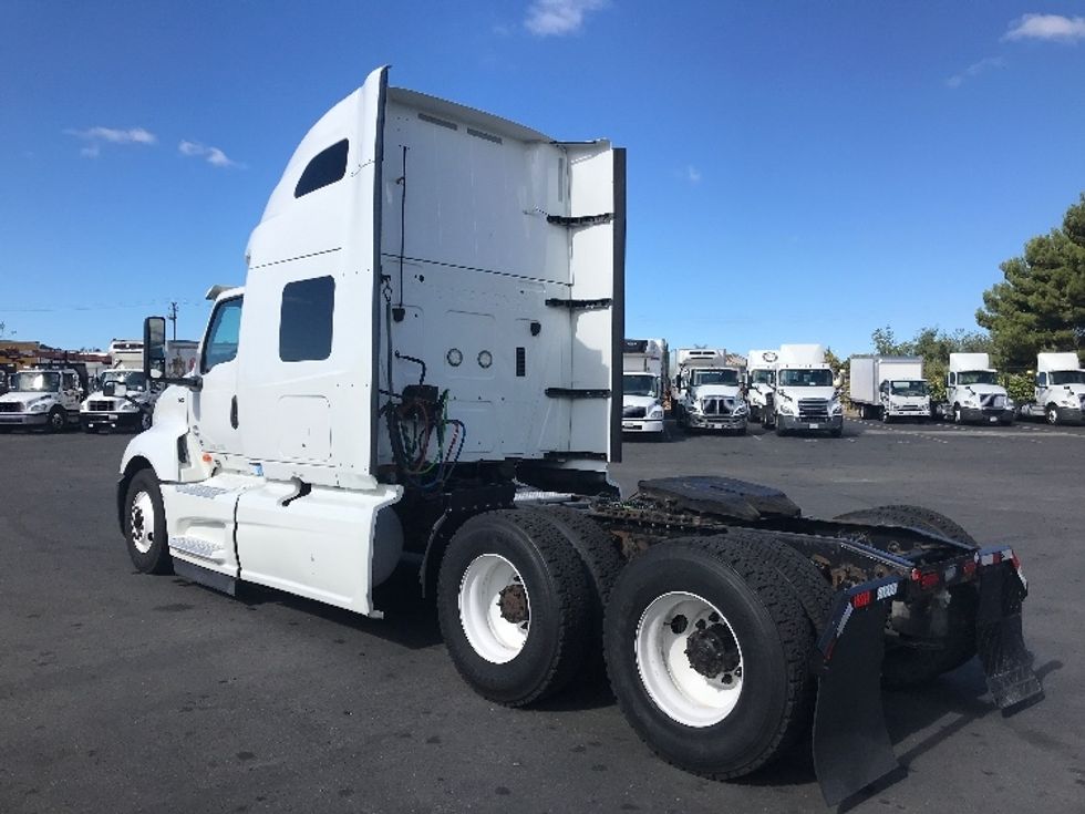 Sleeper Tractor-Heavy Duty Tractors-International-2019-LT625-Hayward-CA-442,896\n\t\tmiles-$ 50,000 - Image 5