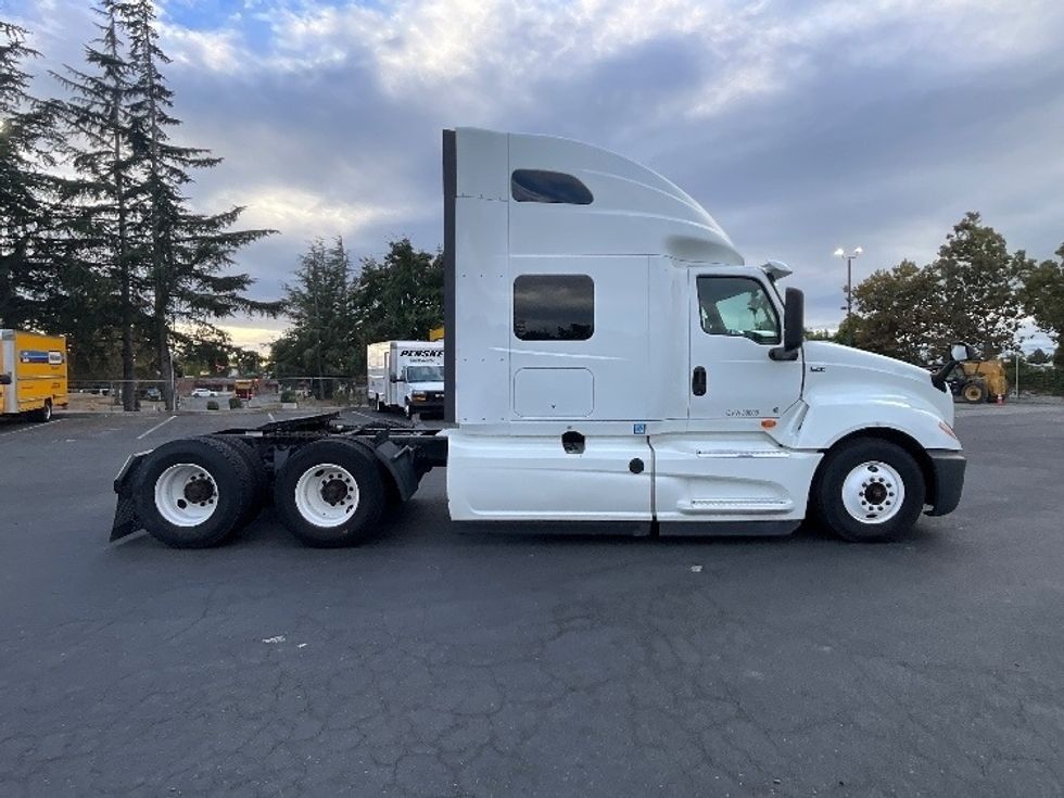 Sleeper Tractor-Heavy Duty Tractors-International-2019-LT625-Hayward-CA-442,896\n\t\tmiles-$ 50,000 - Image 8