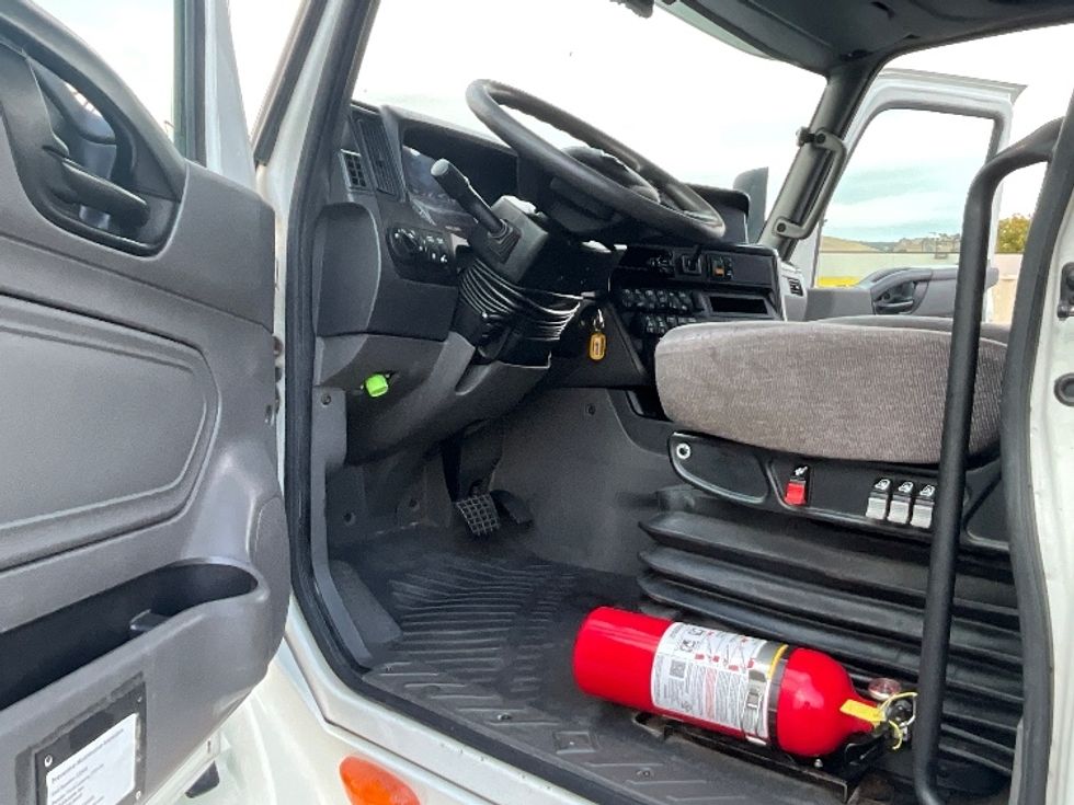 Sleeper Tractor-Heavy Duty Tractors-International-2019-LT625-Hayward-CA-442,896\n\t\tmiles-$ 50,000 - Image 9