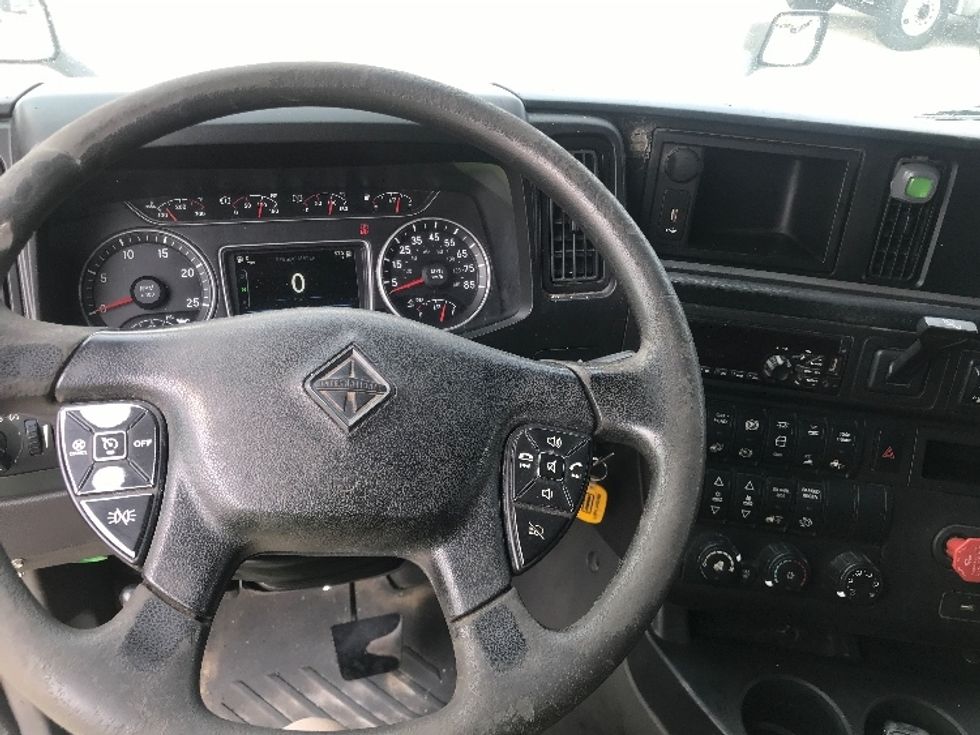 Sleeper Tractor-Heavy Duty Tractors-International-2019-LT625-Houston-TX-647,197\n\t\tmiles-$ 33,500 - Image 11