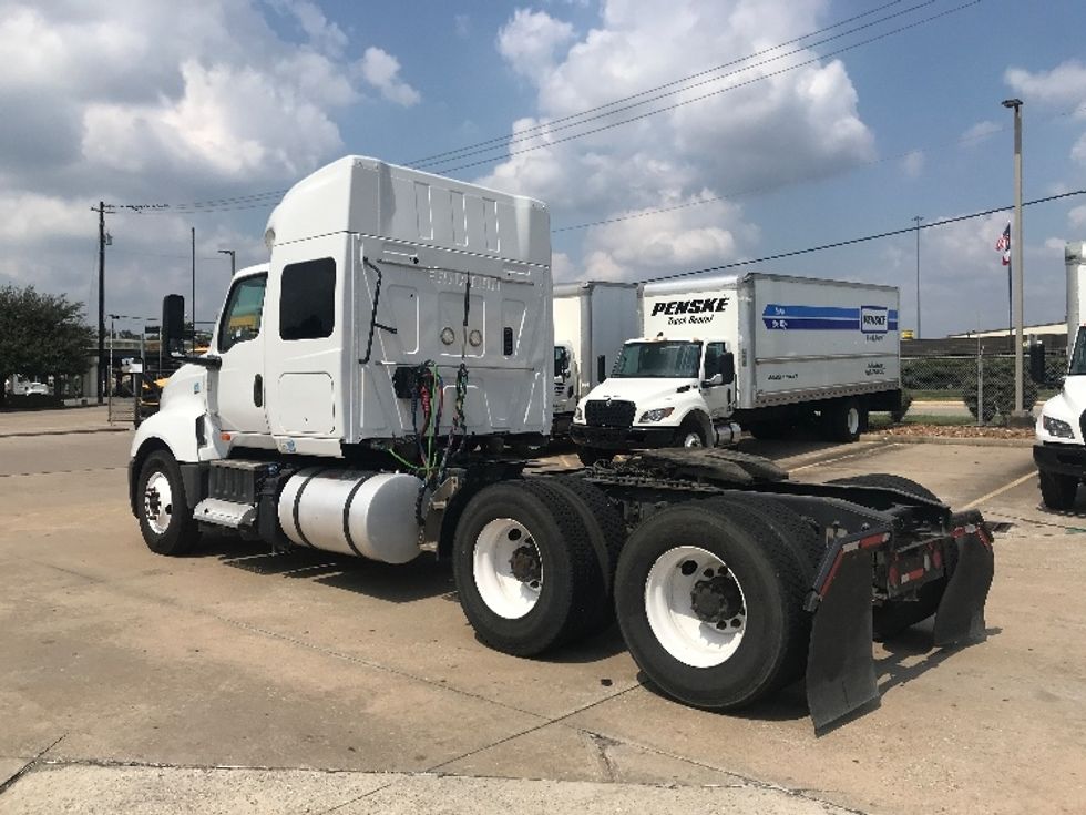 Sleeper Tractor-Heavy Duty Tractors-International-2019-LT625-Houston-TX-647,197\n\t\tmiles-$ 33,500 - Image 5