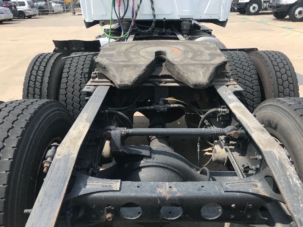 Sleeper Tractor-Heavy Duty Tractors-International-2019-LT625-Houston-TX-647,197\n\t\tmiles-$ 33,500 - Image 6