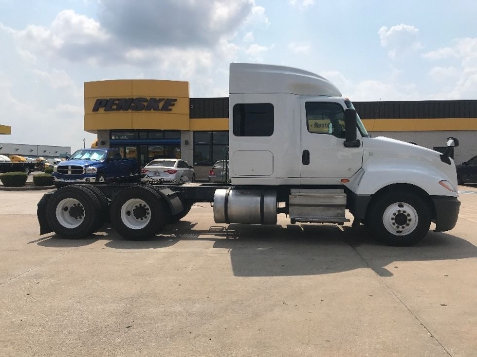 Sleeper Tractor-Heavy Duty Tractors-International-2019-LT625-Houston-TX-647,197\n\t\tmiles-$ 33,500 - Image 8