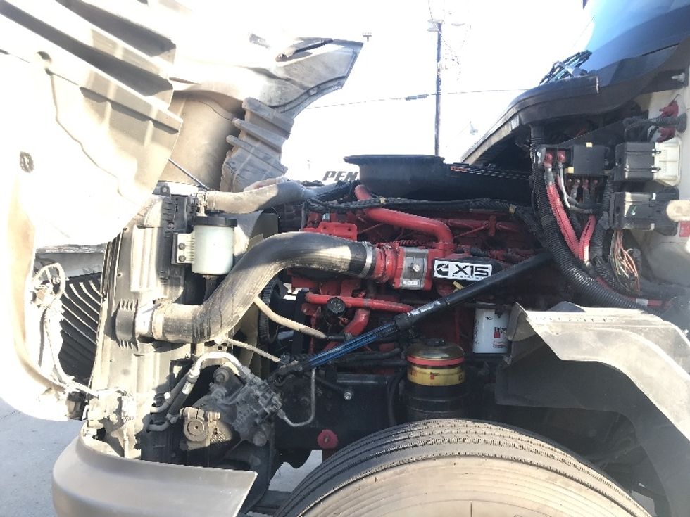 Sleeper Tractor-Heavy Duty Tractors-International-2019-LT625-Houston-TX-752,688\n\t\tmiles-$ 28,250 - Image 21