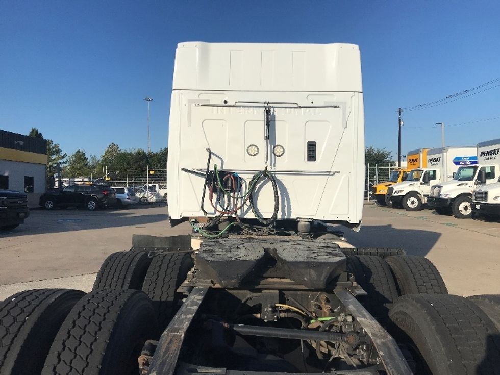Sleeper Tractor-Heavy Duty Tractors-International-2019-LT625-Houston-TX-752,688\n\t\tmiles-$ 28,250 - Image 23