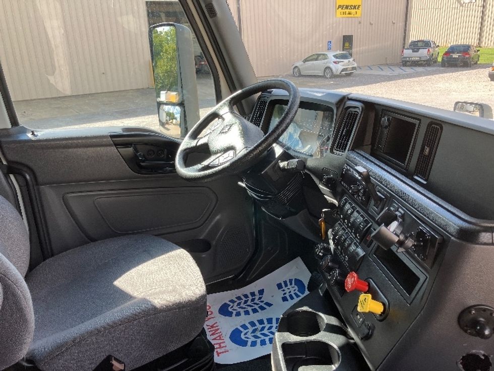 Sleeper Tractor-Heavy Duty Tractors-International-2019-LT625-Hueytown-AL-252,447\n\t\tmiles-$ 59,000 - Image 15