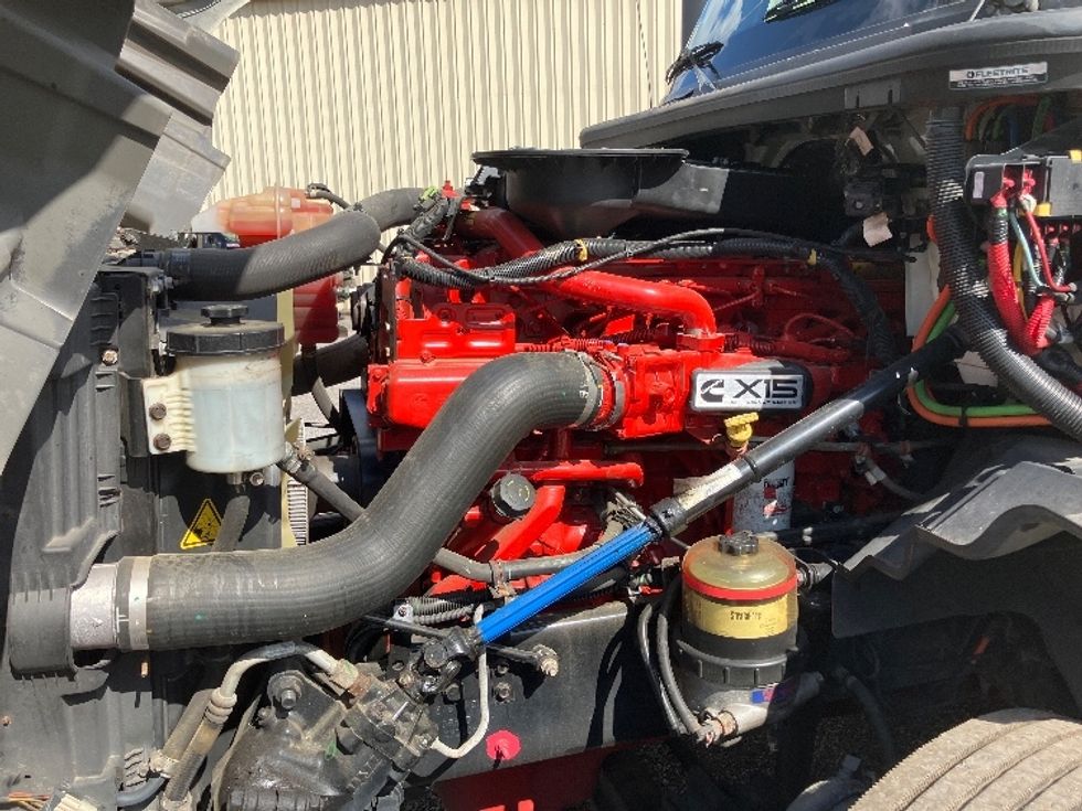 Sleeper Tractor-Heavy Duty Tractors-International-2019-LT625-Hueytown-AL-252,447\n\t\tmiles-$ 59,000 - Image 21