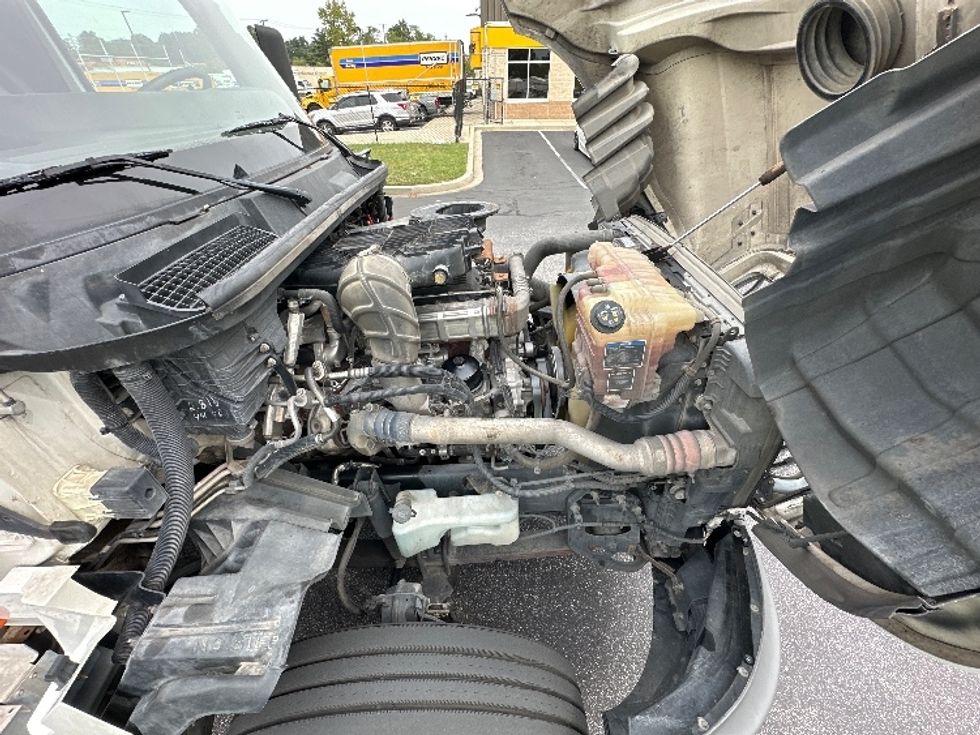 Sleeper Tractor-Heavy Duty Tractors-International-2019-LT625-Jessup-MD-437,686\n\t\tmiles-$ 28,250 - Image 21