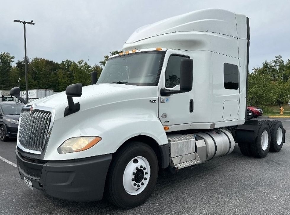 Sleeper Tractor-Heavy Duty Tractors-International-2019-LT625-Jessup-MD-437,686\n\t\tmiles-$ 28,250 - Image 3