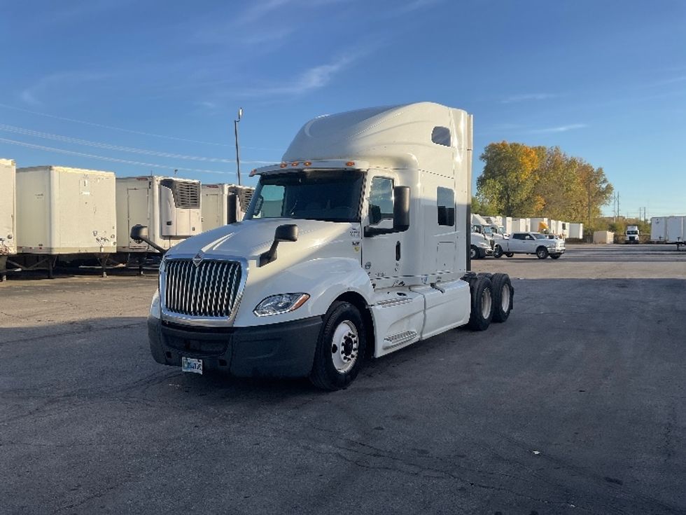 Sleeper Tractor-Heavy Duty Tractors-International-2019-LT625-Kansas City-MO-724,512\n\t\tmiles-$ 29,750 - Image 3