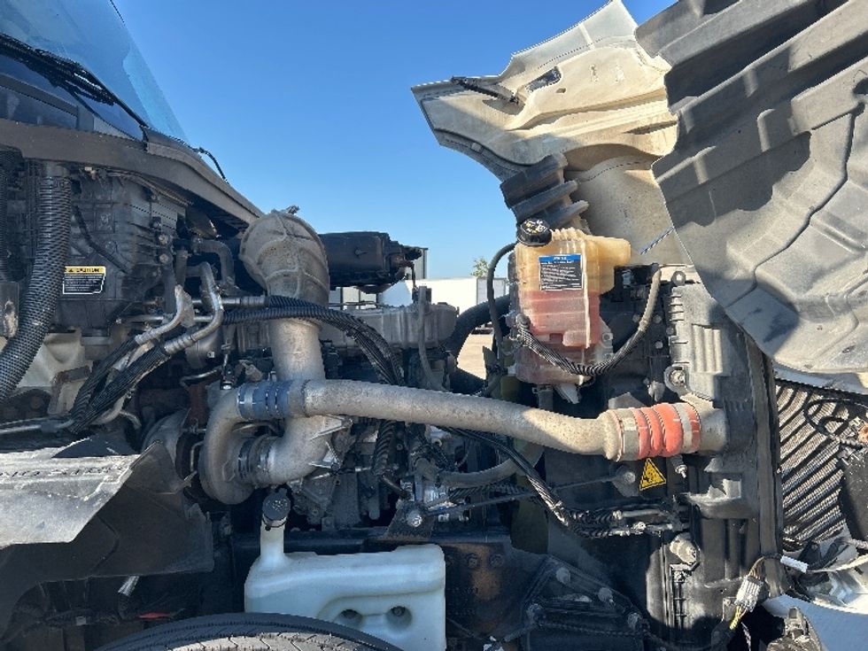 Sleeper Tractor-Heavy Duty Tractors-International-2019-LT625-Katy-TX-382,780\n\t\tmiles-$ 31,500 - Image 20