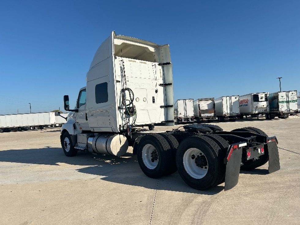 Sleeper Tractor-Heavy Duty Tractors-International-2019-LT625-Katy-TX-382,780\n\t\tmiles-$ 31,500 - Image 5