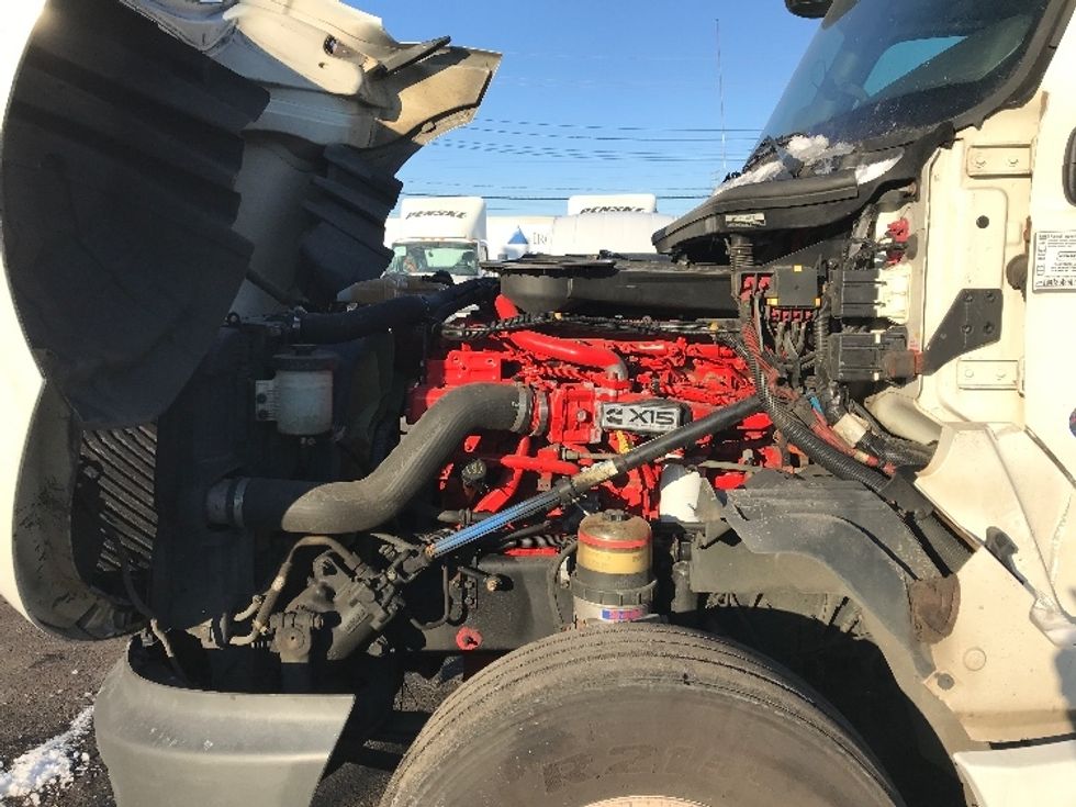 Sleeper Tractor-Heavy Duty Tractors-International-2019-LT625-Kearny-NJ-498,386\n\t\tmiles-$ 50,750 - Image 21