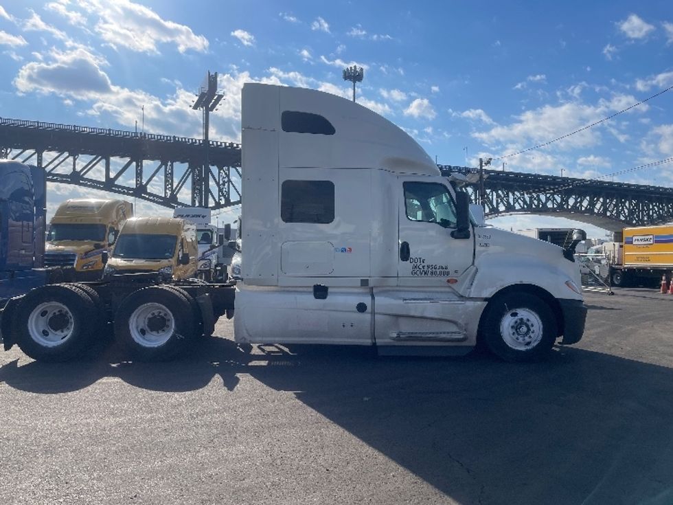 Sleeper Tractor-Heavy Duty Tractors-International-2019-LT625-Kearny-NJ-498,386\n\t\tmiles-$ 50,750 - Image 8