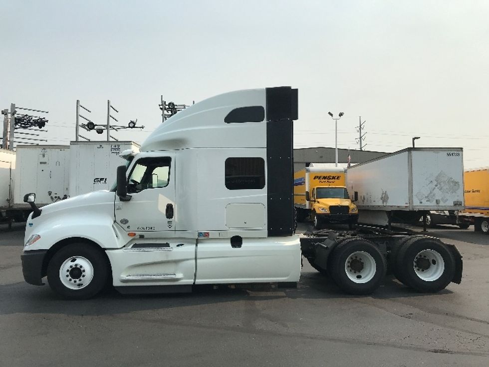 Sleeper Tractor-Heavy Duty Tractors-International-2019-LT625-Kent-WA-444,278\n\t\tmiles-$ 52,000 - Image 4