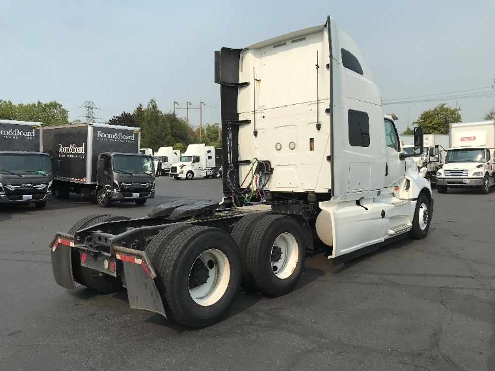 Sleeper Tractor-Heavy Duty Tractors-International-2019-LT625-Kent-WA-444,278\n\t\tmiles-$ 52,000 - Image 7