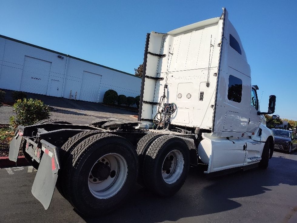 Sleeper Tractor-Heavy Duty Tractors-International-2019-LT625-Kent-WA-469,739\n\t\tmiles-$ 50,500 - Image 7