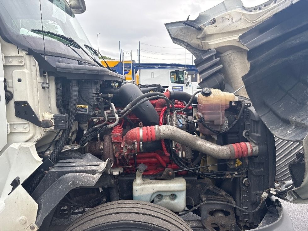 Sleeper Tractor-Heavy Duty Tractors-International-2019-LT625-Knoxville-TN-425,375\n\t\tmiles-$ 50,000 - Image 20