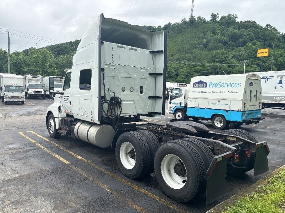 Sleeper Tractor-Heavy Duty Tractors-International-2019-LT625-Knoxville-TN-425,375\n\t\tmiles-$ 50,000 - Image 5