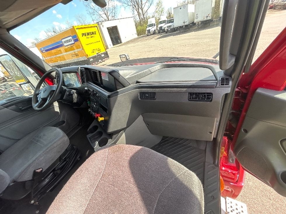 Sleeper Tractor-Heavy Duty Tractors-International-2019-LT625-Lansing-MI-537,330\n\t\tmiles-$ 40,000 - Image 13