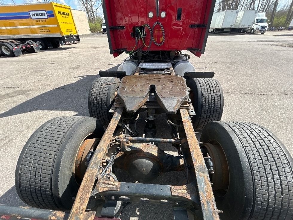 Sleeper Tractor-Heavy Duty Tractors-International-2019-LT625-Lansing-MI-537,330\n\t\tmiles-$ 40,000 - Image 6