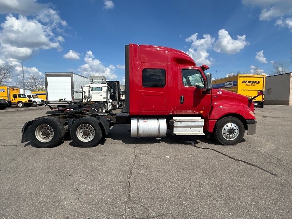 Sleeper Tractor-Heavy Duty Tractors-International-2019-LT625-Lansing-MI-537,330\n\t\tmiles-$ 40,000 - Image 8